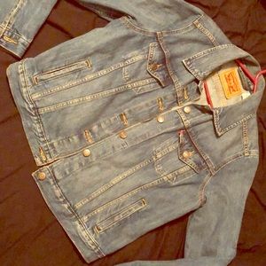 Women’s Levi’s Denim Jacket